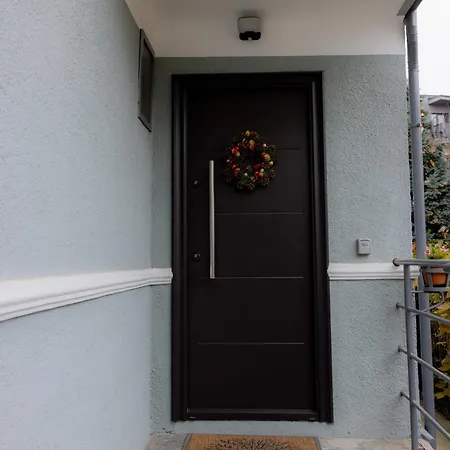 Homey Luxury- Entire House, Free Parking, Yard Kluż-Napoka